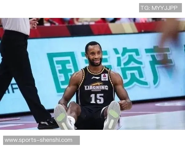 媒体人分析弗格状态对CBA表现的影响与伤病恢复的重要性